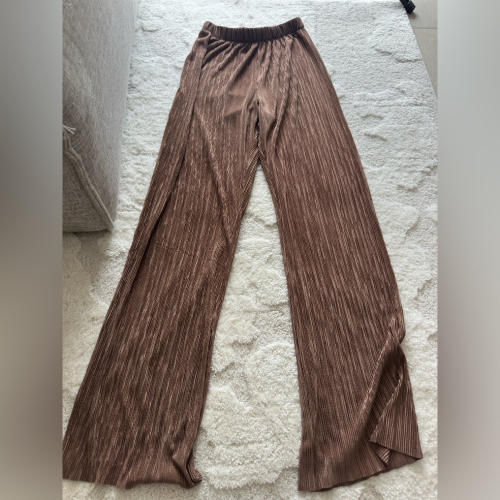 Wide leg brown pants